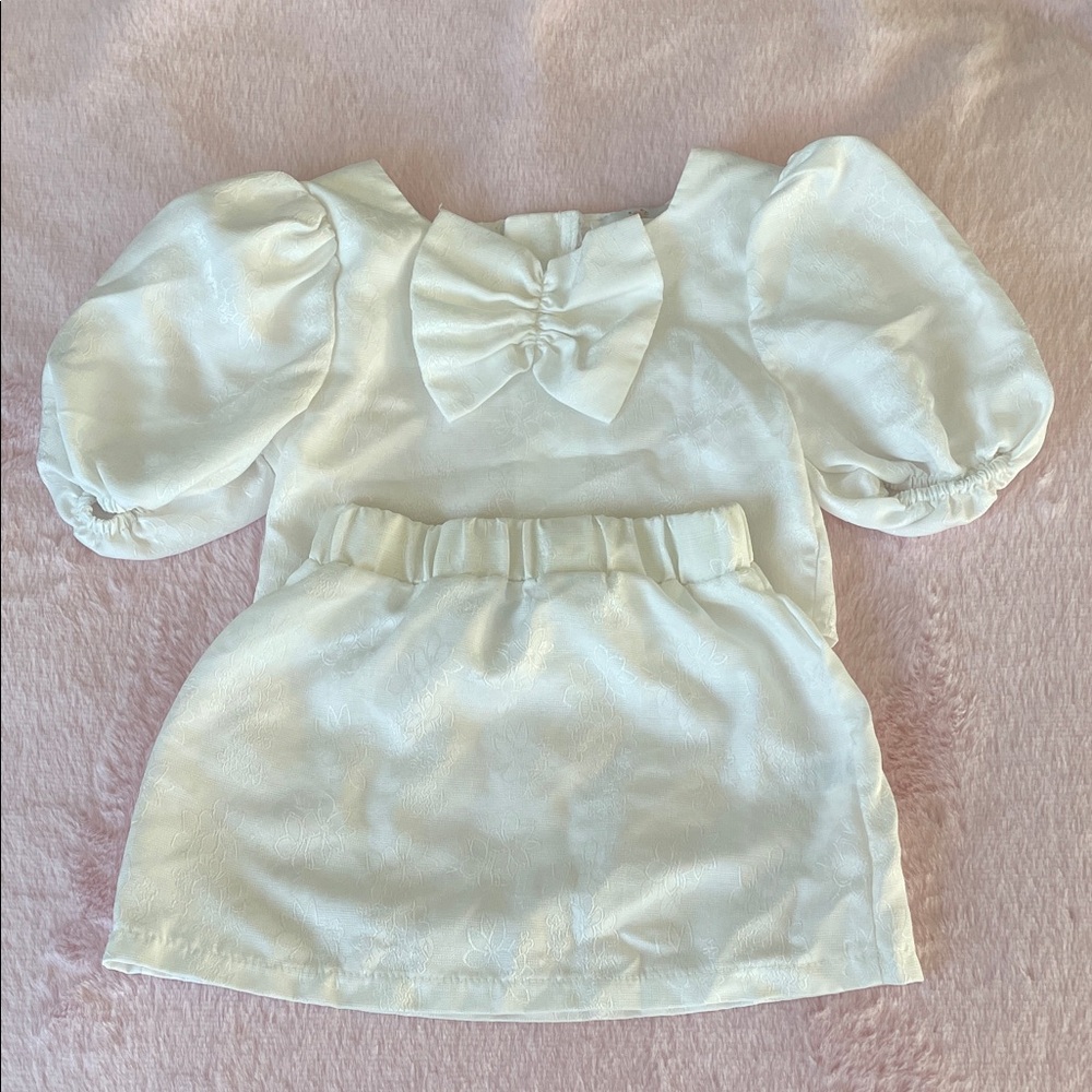 Girls matching skirt set** Bundle 5+ items and name your offer!!! 💖💞